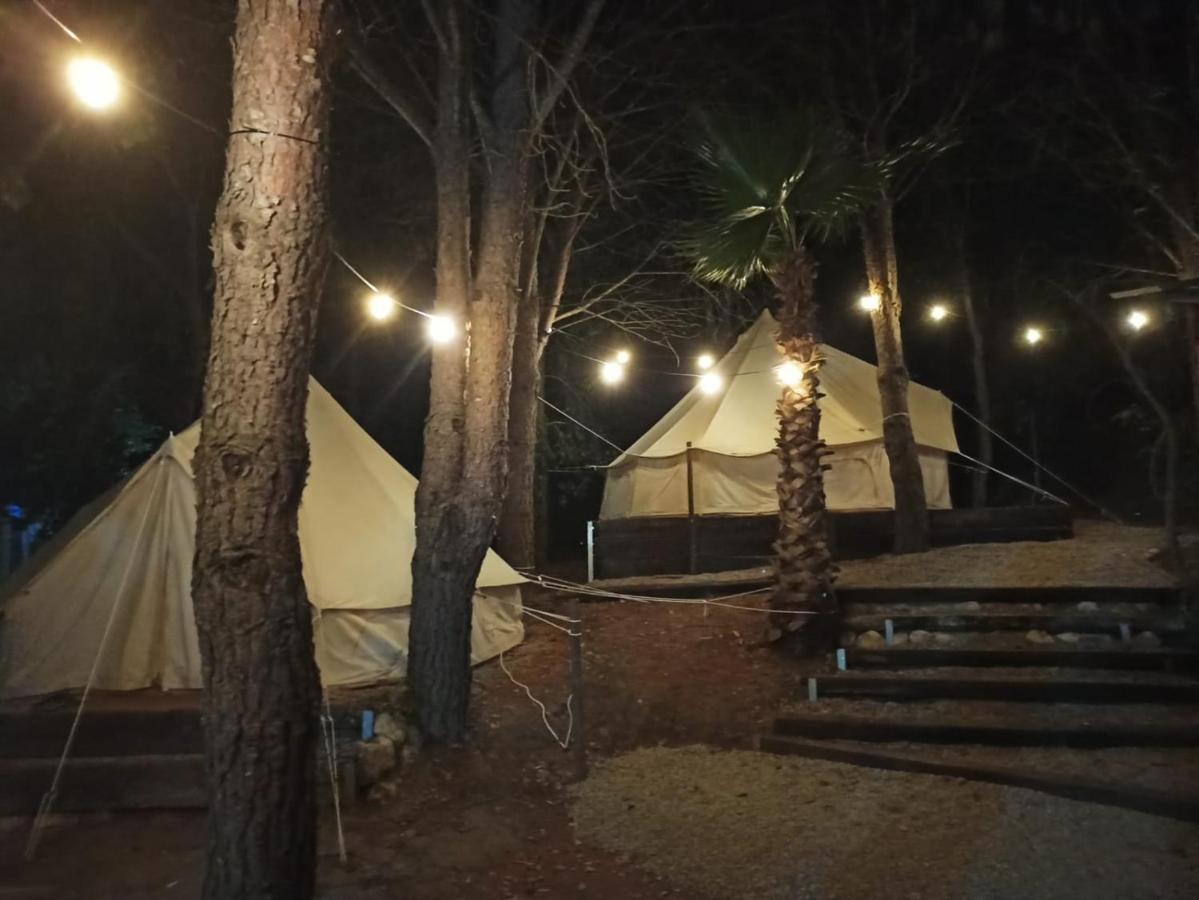 Bungalows Y Glamping Medina Sidonia Екстер'єр фото
